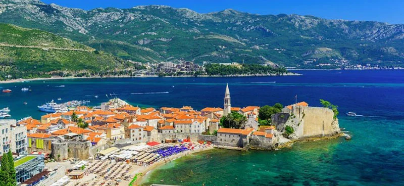 Viaggi e vacanze Budva